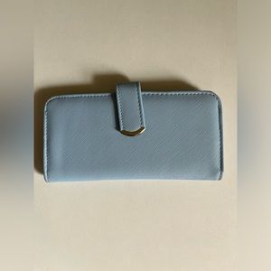 Time and Tru | Women’s Light Blue Wallet